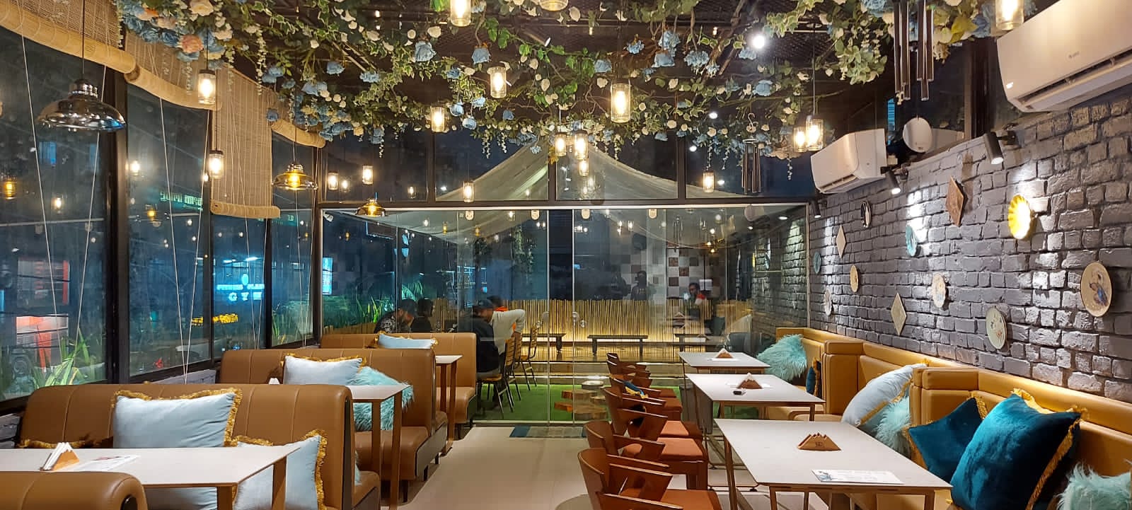 Cafe Iramoon Rooftop Mirpur 60 feet